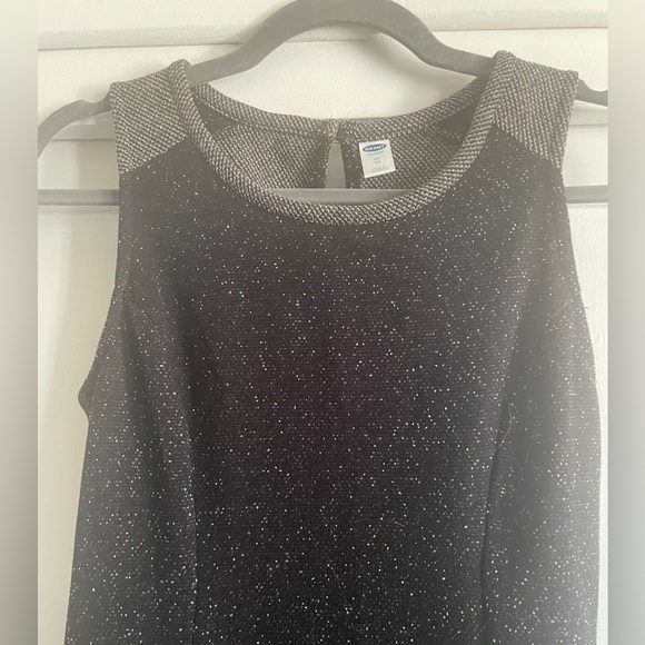 Old Navy Fit & Flare Speckled French Terry Dress. Pre-Owned. - Picture 5 of 11